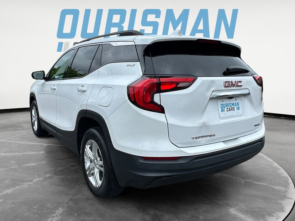 Used 2020 GMC Terrain SLE w/ Driver Convenience Package AWD/4WD image 4