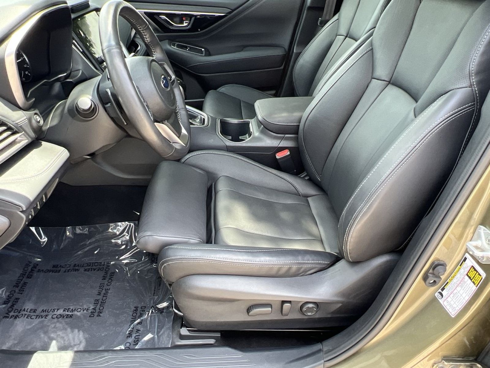 Used 2024 Subaru Outback Touring XT AWD/4WD image 14