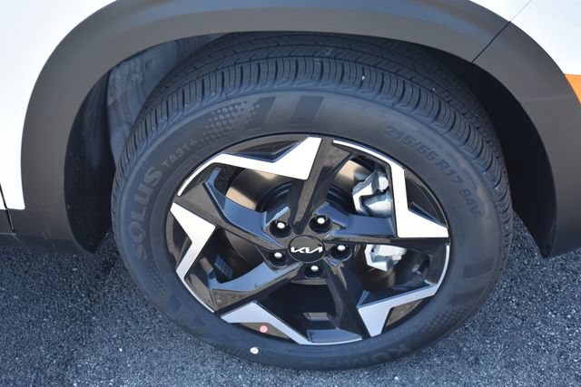 New 2026 Kia Seltos S AWD/4WD image 12