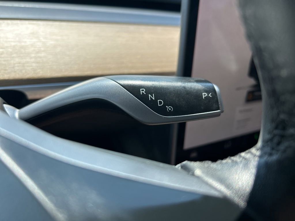 Used 2023 Tesla Model Y Long Range image 27