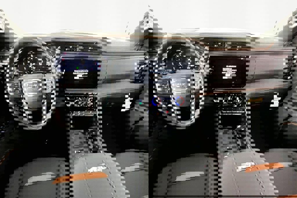 New 2026 GMC Sierra 2500 AT4 w/ AT4 Premium Plus Package image 6