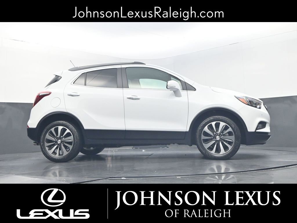 Used 2017 Buick Encore Premium AWD/4WD image 22