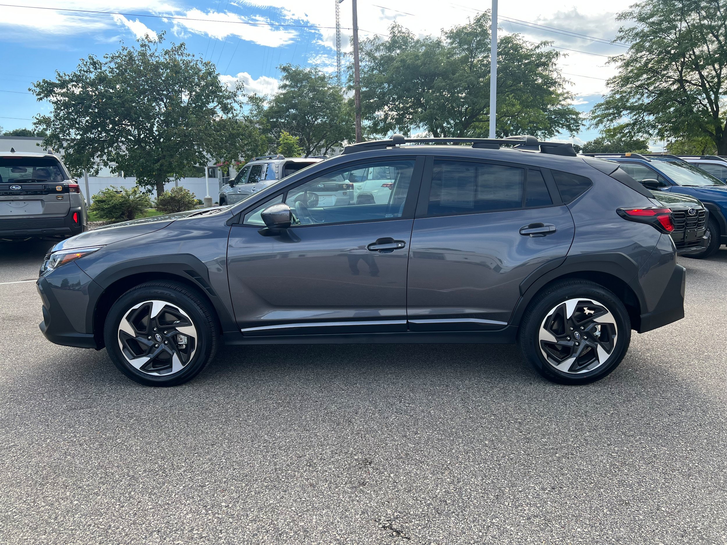 Certified 2025 Subaru Crosstrek 2.5i Limited AWD/4WD image 4