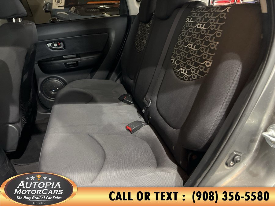 Used 2010 Kia Soul + w/ Audio Pkg FWD image 14