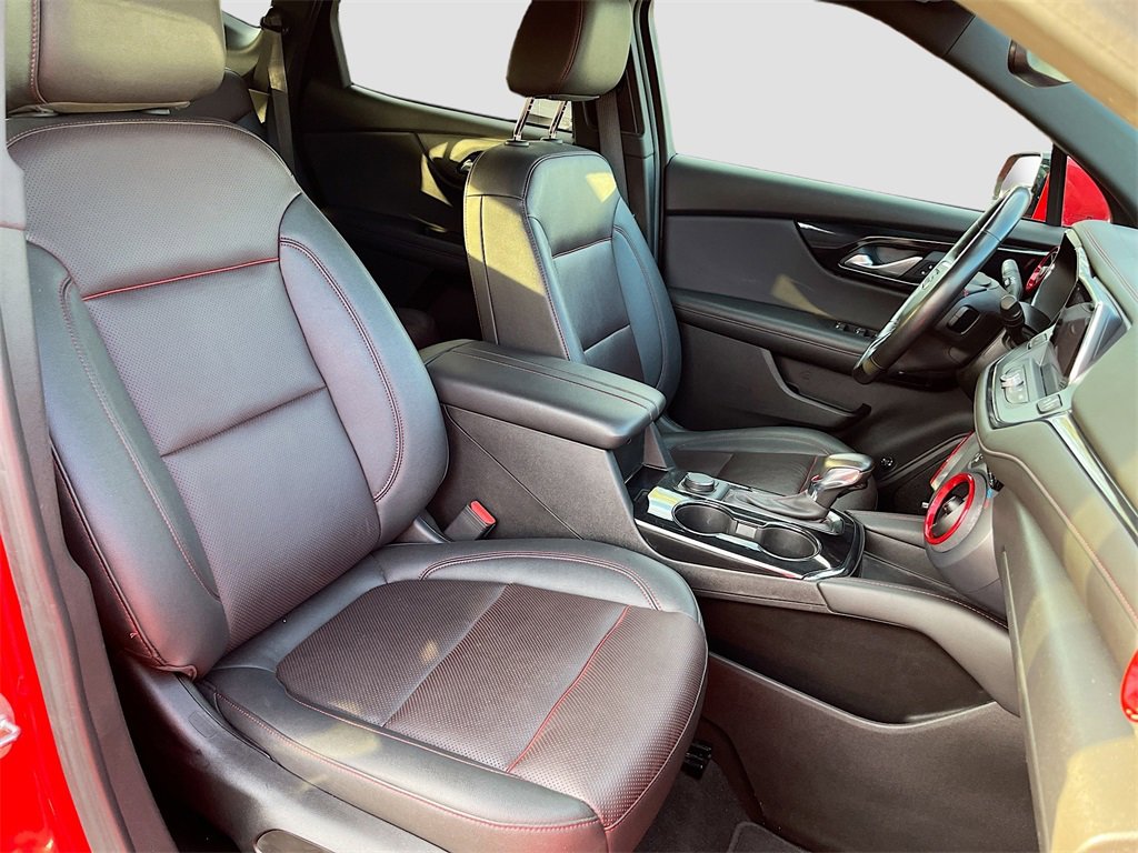 Used 2022 Chevrolet Blazer RS w/ Enhanced Convenience Package image 29