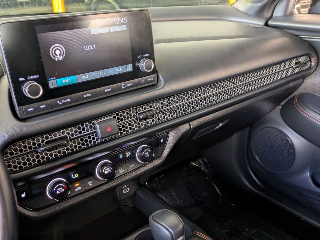 Used 2025 Honda HR-V Sport image 15