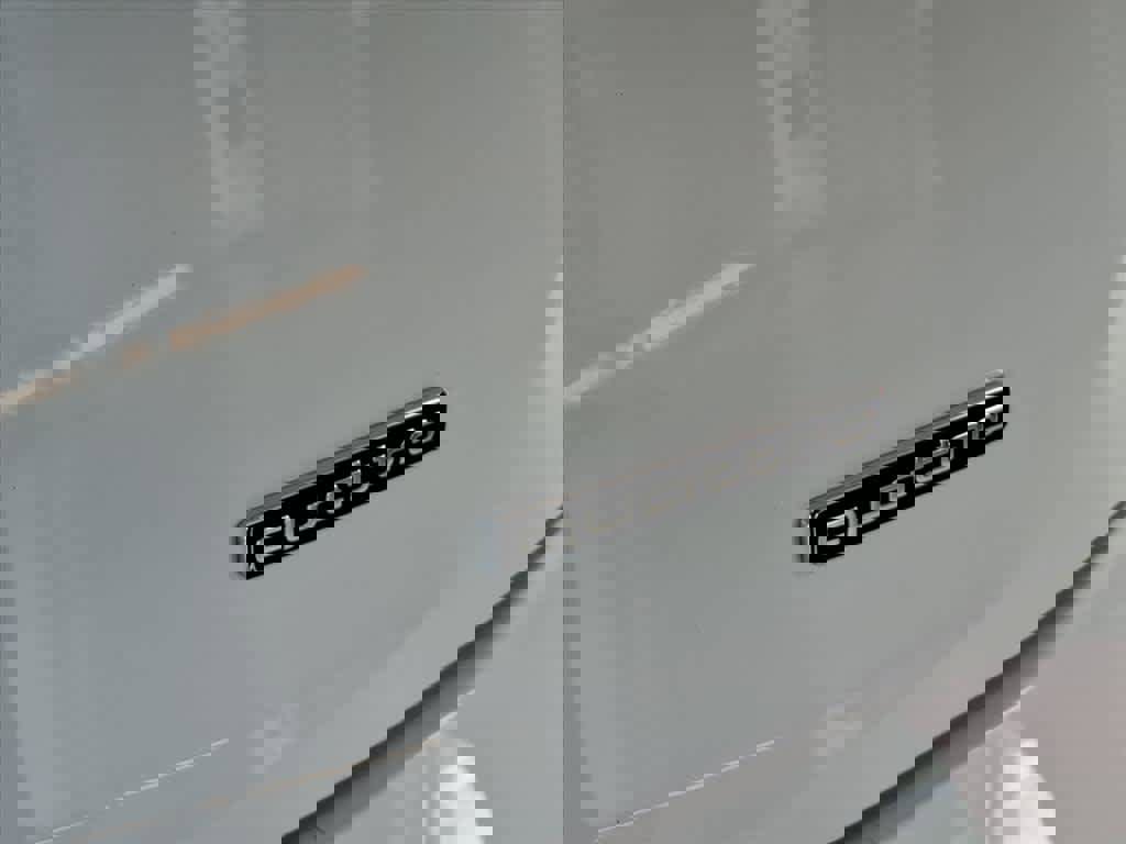 Used 2023 Audi Q5 2.0T Premium w/ Convenience Package image 19