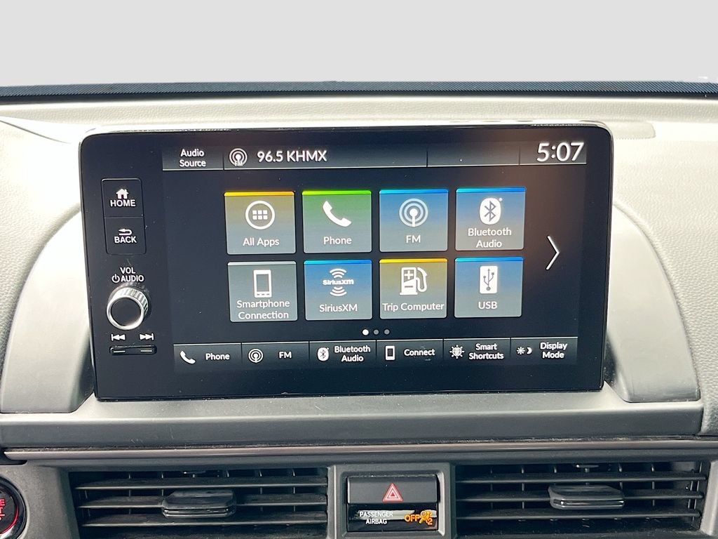 Used 2025 Honda Pilot TrailSport image 14