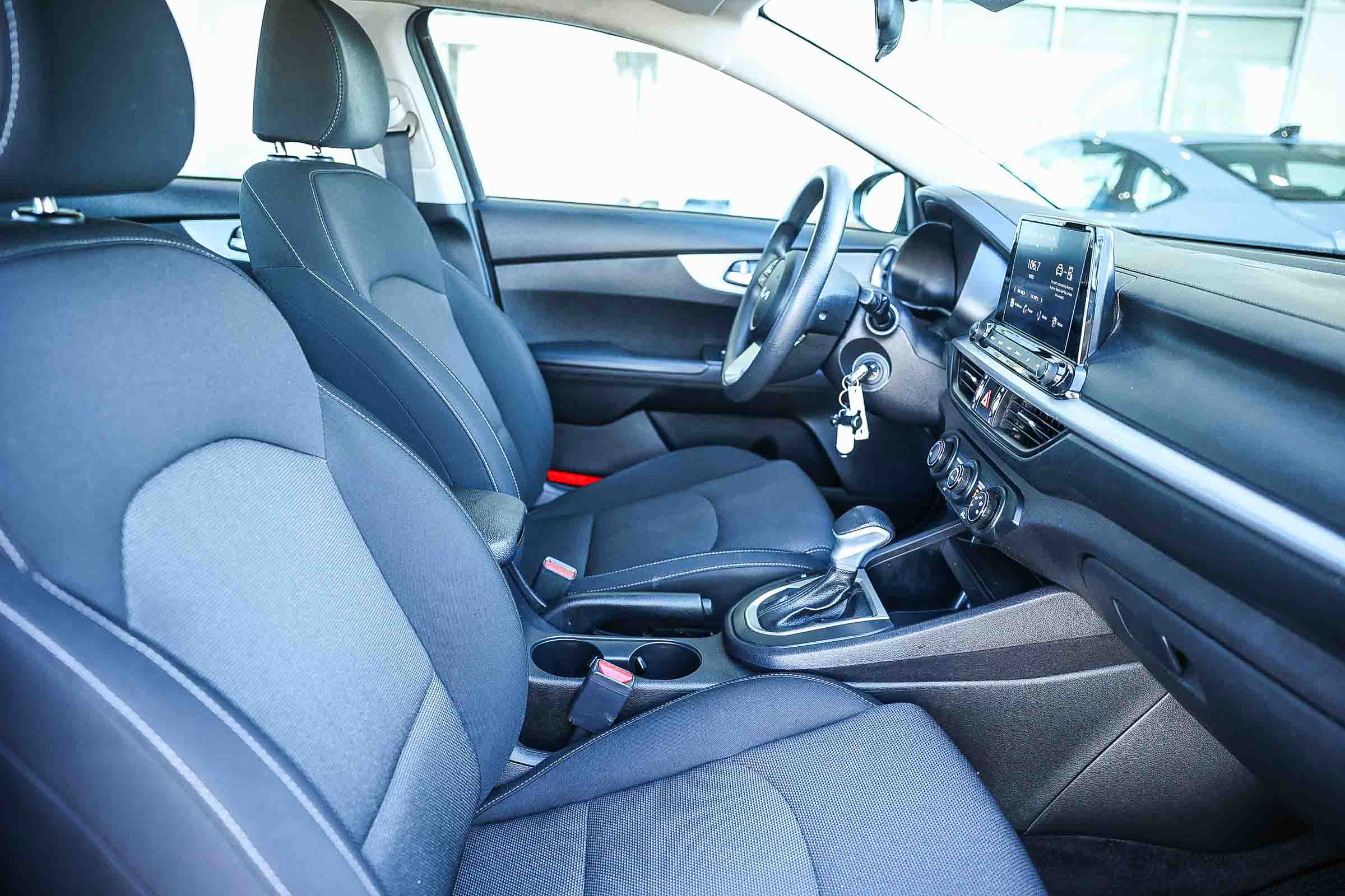 Used 2022 Kia Forte LXS image 21