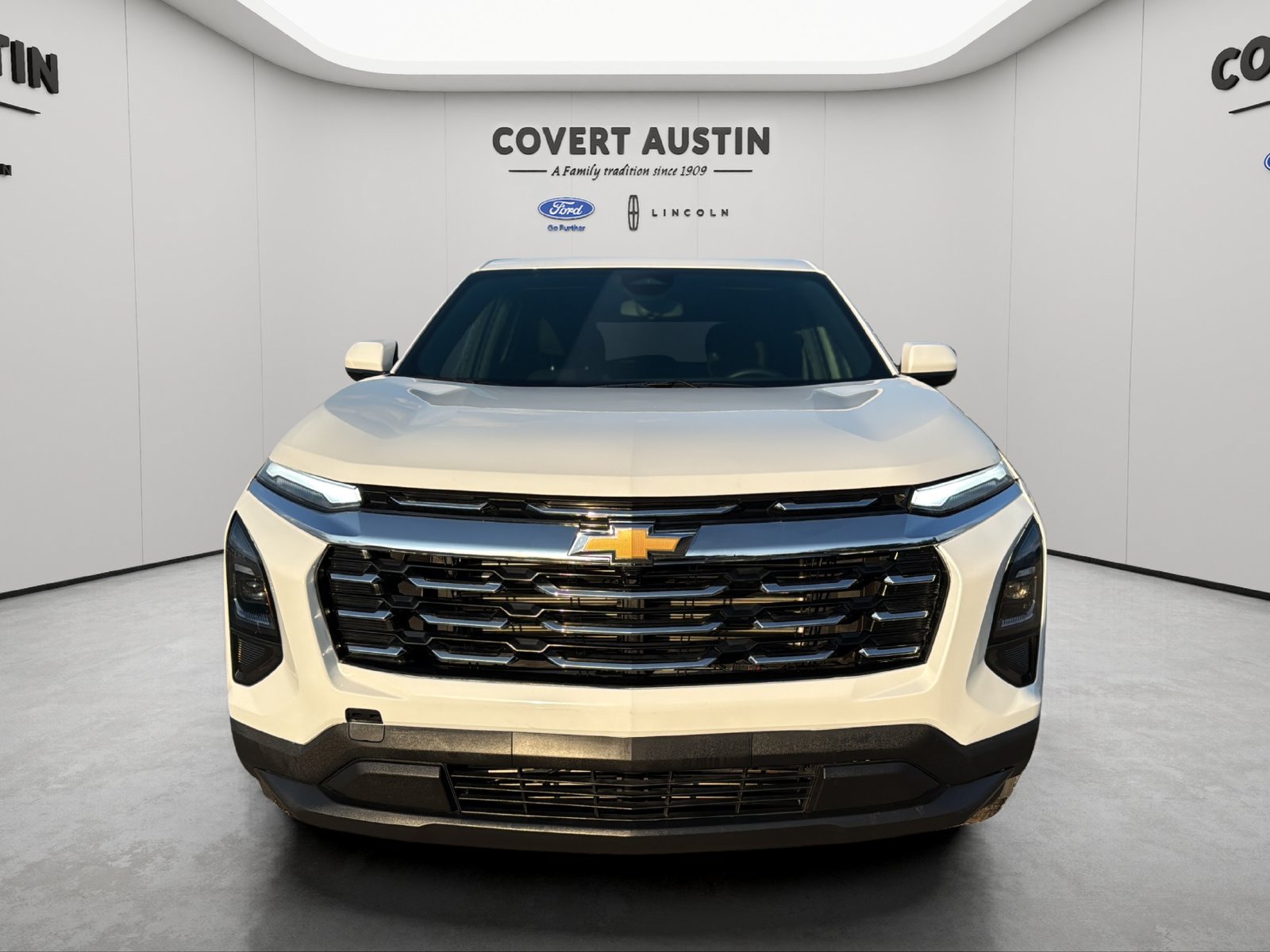 Used 2026 Chevrolet Equinox LT AWD/4WD image 5