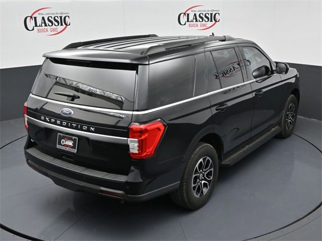 Used 2023 Ford Expedition XLT image 23