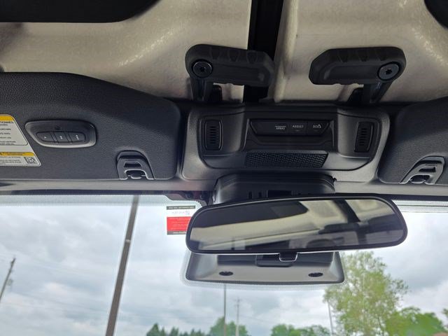 New 2026 Jeep Gladiator Sport AWD/4WD image 36
