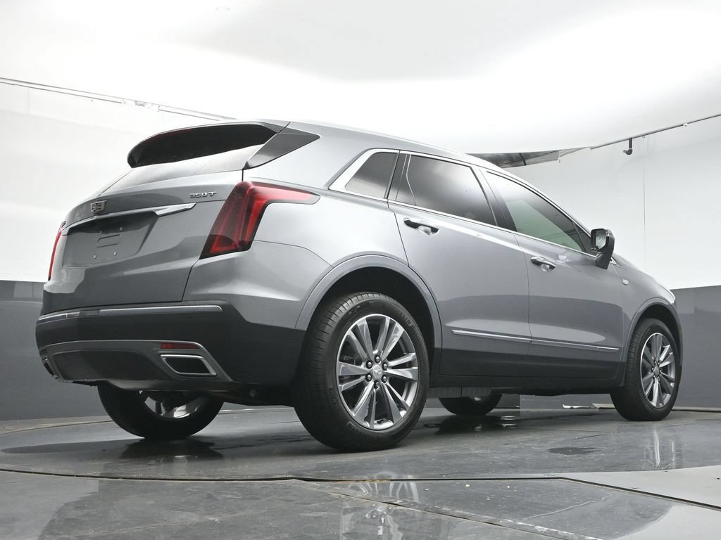 Used 2025 Cadillac XT5 Premium Luxury FWD image 40