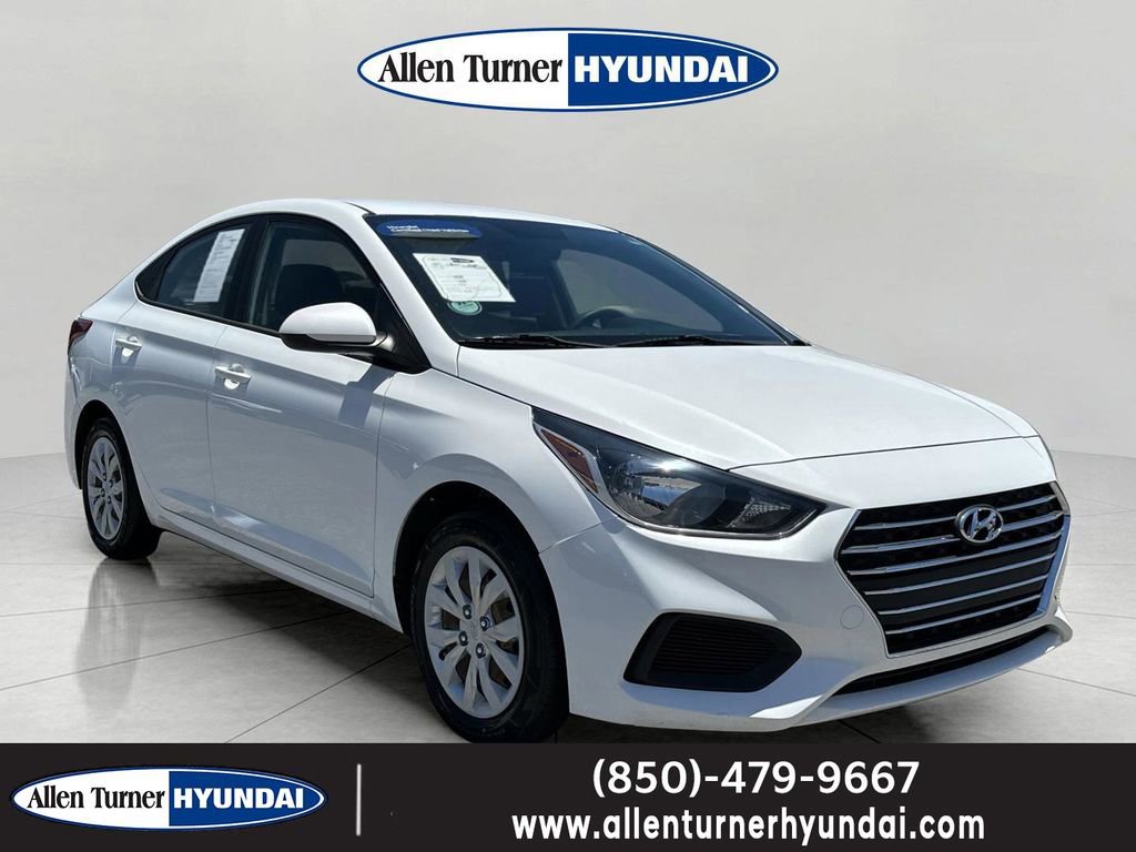 Used 2021 Hyundai Accent SE FWD image 1