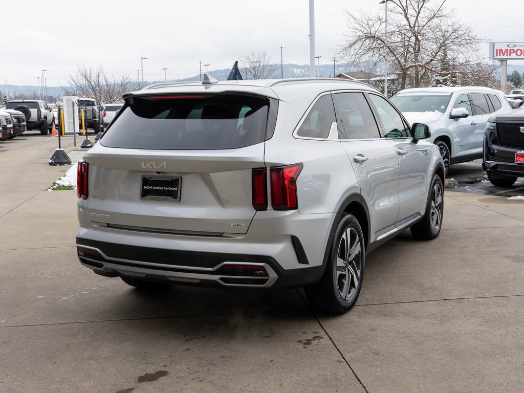 Certified 2023 Kia Sorento EX image 7