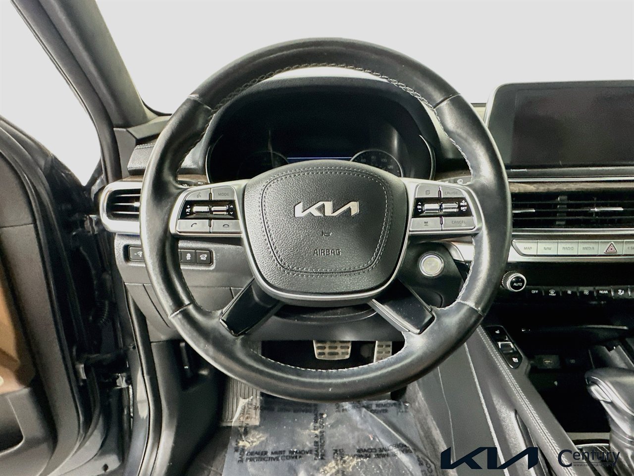 Certified 2022 Kia Telluride SX w/ SX Prestige Package AWD/4WD image 11