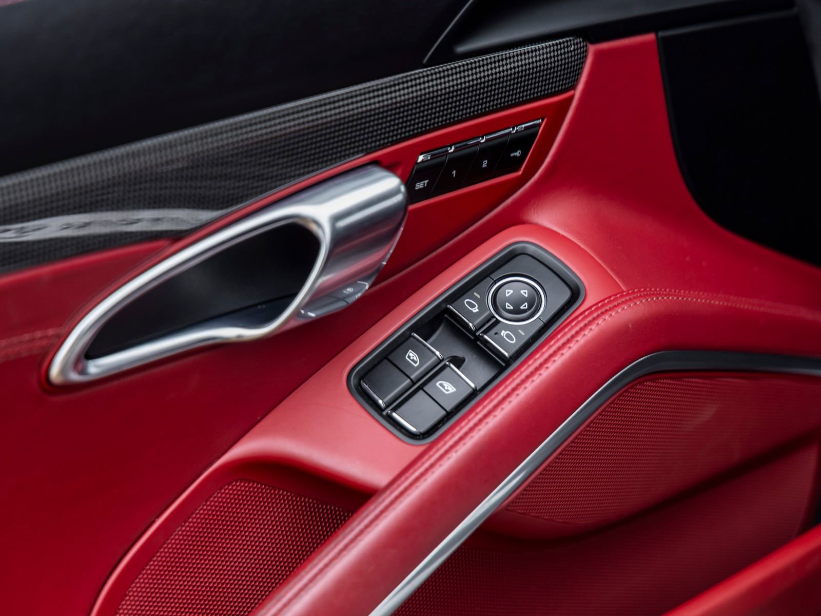 Certified 2018 Porsche 911 Carrera 4S AWD/4WD image 22