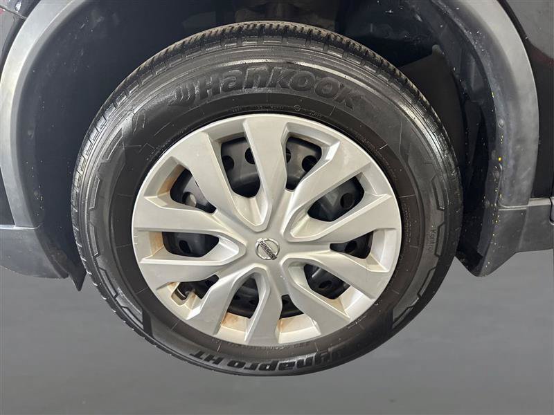 Used 2019 Nissan Rogue S AWD/4WD image 22