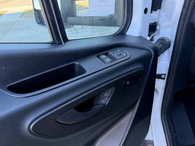 Used 2024 Mercedes-Benz Sprinter 4500 image 10