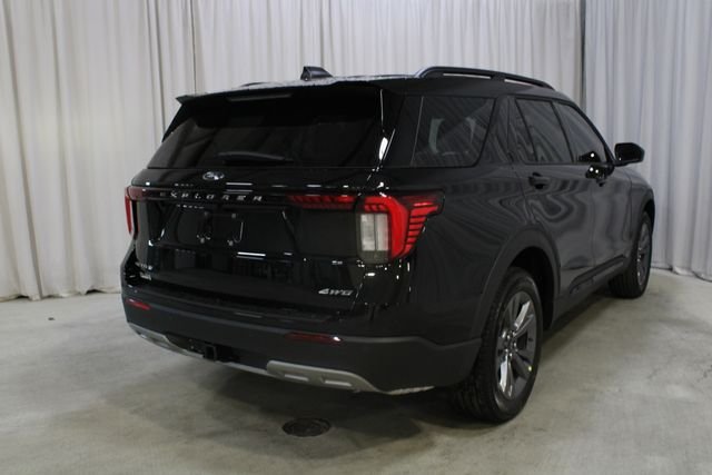 New 2026 Ford Explorer Active w/ Active Comfort Package AWD/4WD image 26