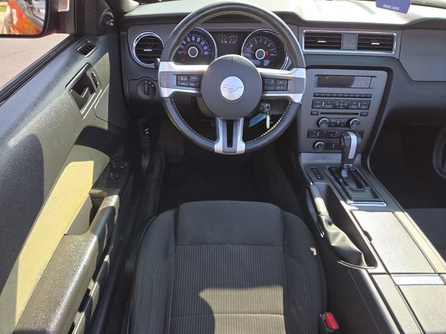 Used 2014 Ford Mustang Convertible RWD image 24