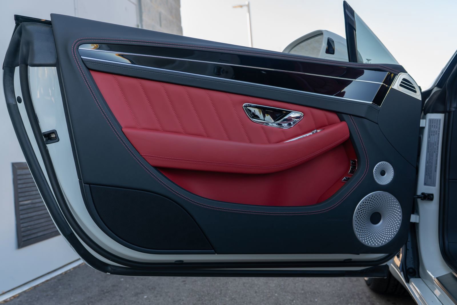 Certified 2024 Bentley Continental GT image 21