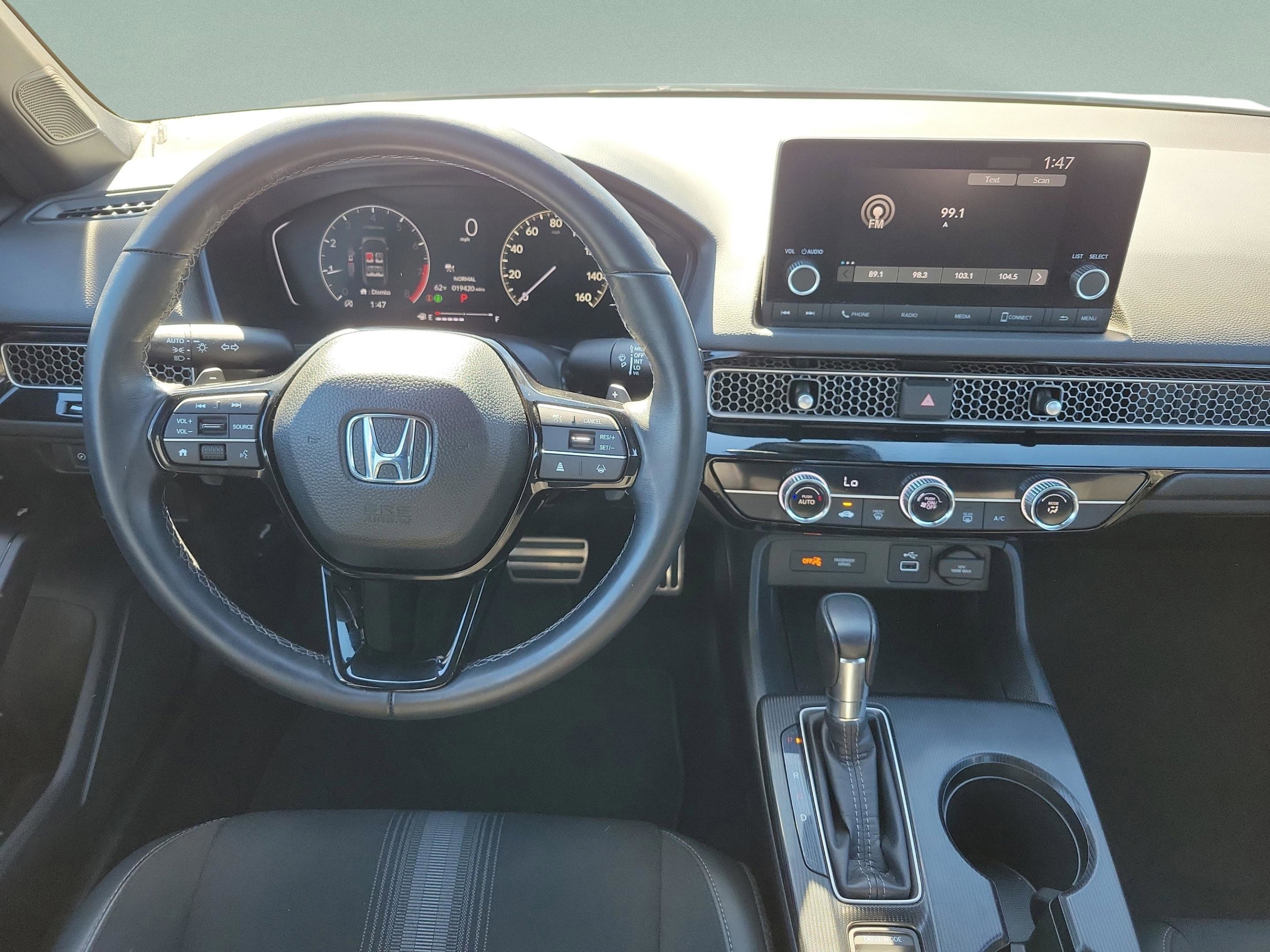 Used 2023 Honda Civic Sport image 11