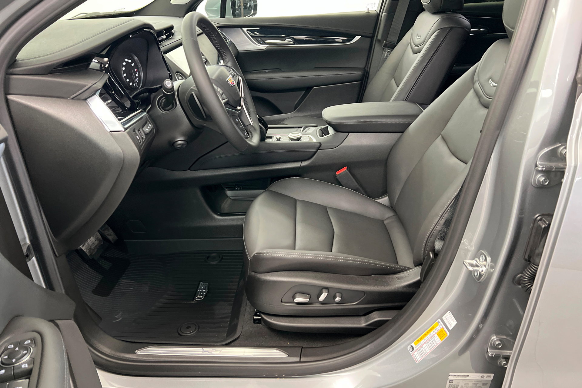 New 2026 Cadillac XT5 Premium Luxury w/ Driver Assist Package image 18