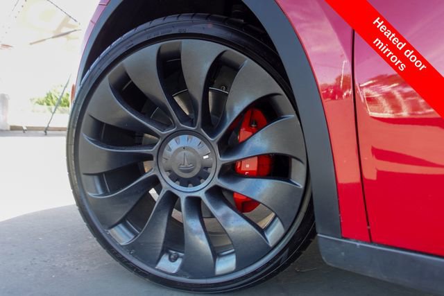 Used 2023 Tesla Model Y Performance image 10
