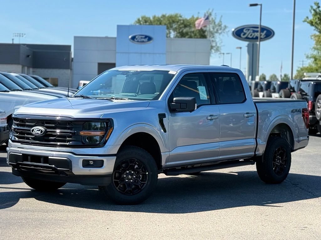 New 2026 Ford F150 XLT w/ Equipment Group 302A MID