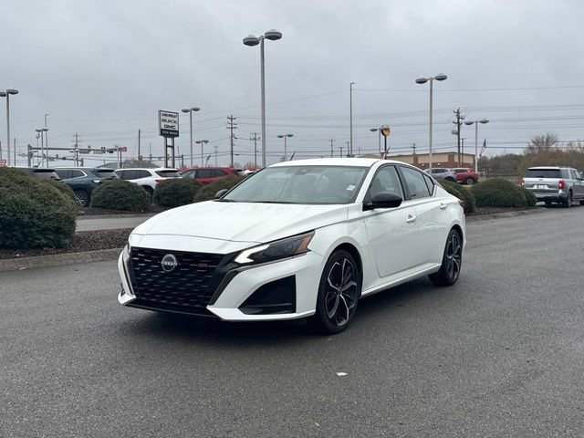 Used 2023 Nissan Altima 2.5 SR image 8