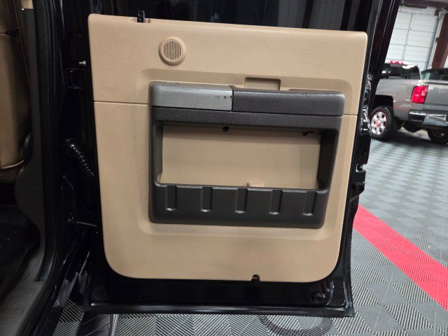 Used 2014 Ford F250 Lariat w/ Lariat Ultimate Package AWD/4WD image 37