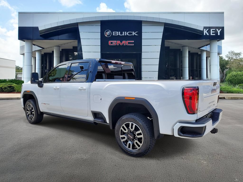 Used 2021 GMC Sierra 2500 AT4 w/ AT4 Premium Plus Package AWD/4WD image 3
