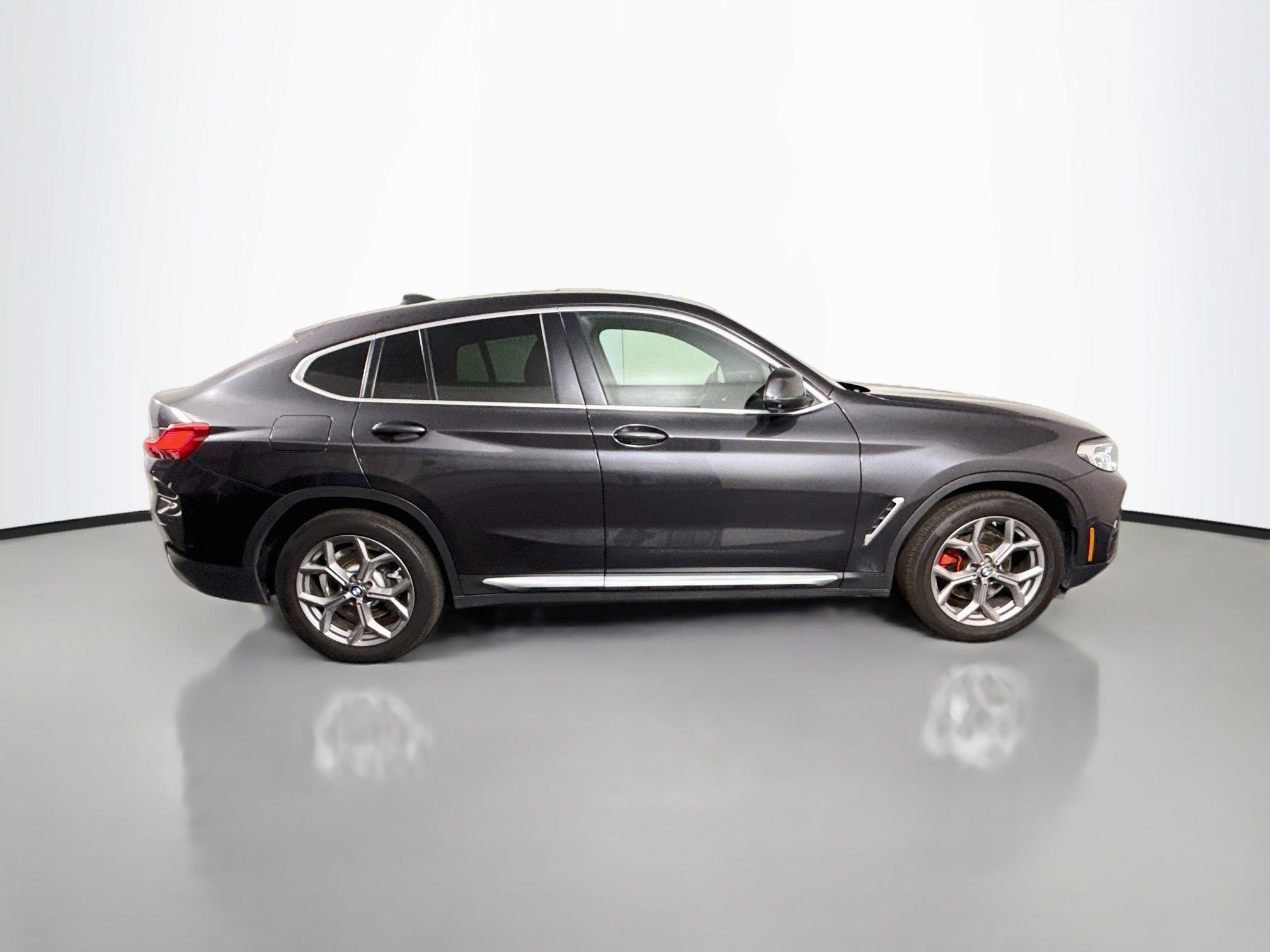 Used 2022 BMW X4 xDrive30i AWD/4WD image 11