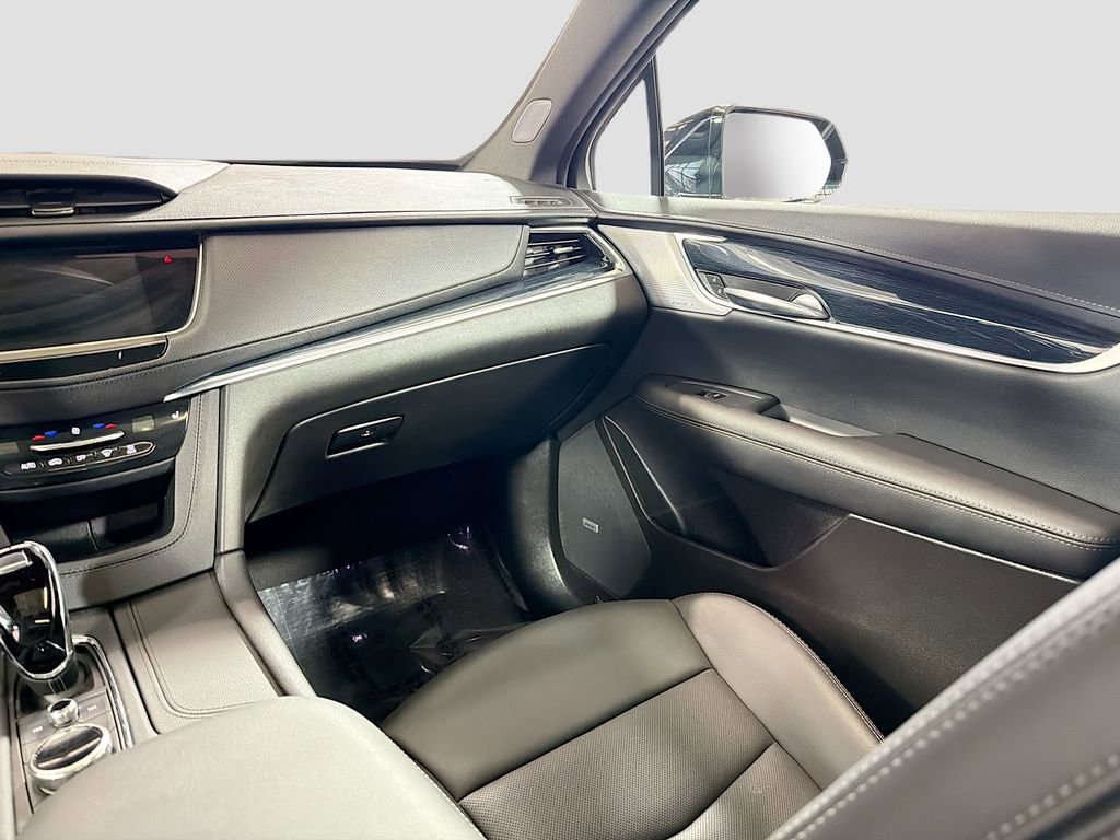 Used 2024 Cadillac XT5 Premium Luxury image 24