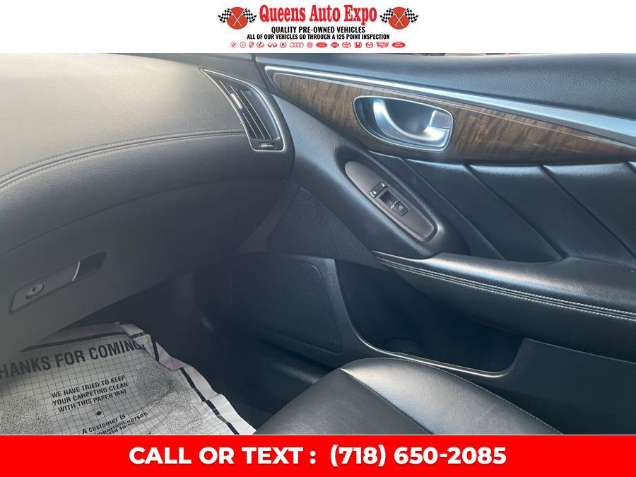 Used 2019 INFINITI Q50 Luxe w/ Essential Package (3.0T Luxe) image 13