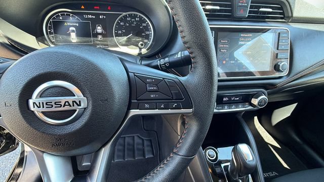 Used 2020 Nissan Versa SR FWD image 28