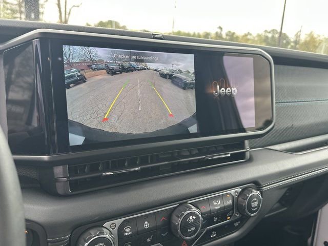 Certified 2025 Jeep Wrangler Unlimited Rubicon 4xe w/ Convenience Group image 27