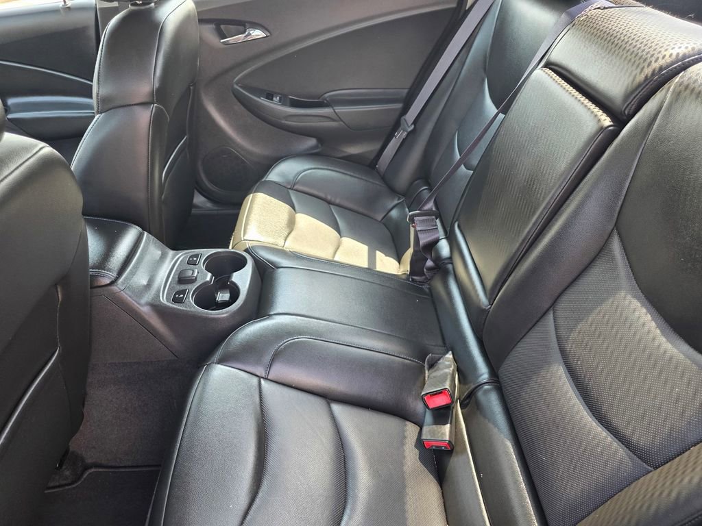 Used 2016 Chevrolet Volt Premier w/ Driver Confidence Package image 16