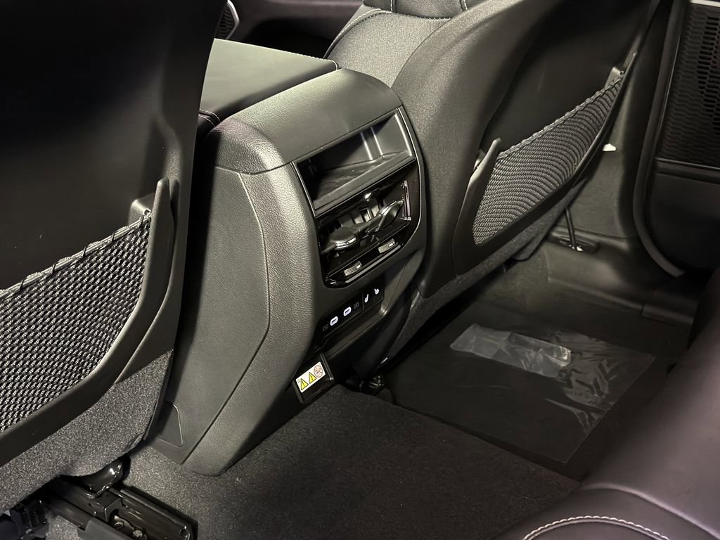 New 2026 Jeep Grand Cherokee Limited image 28