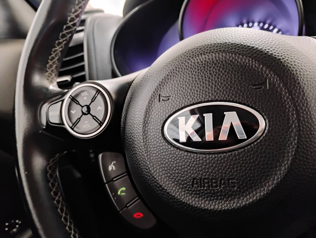 Used 2017 Kia Soul + w/ Designer's Package image 59