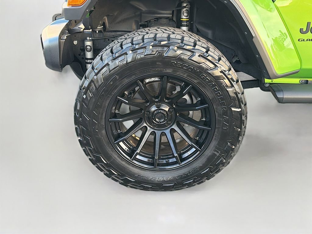 Used 2025 Jeep Gladiator Sport image 35