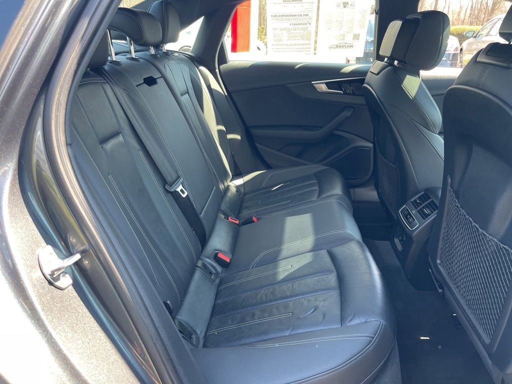 Used 2020 Audi A4 2.0T Premium w/ Convenience Package AWD/4WD image 18