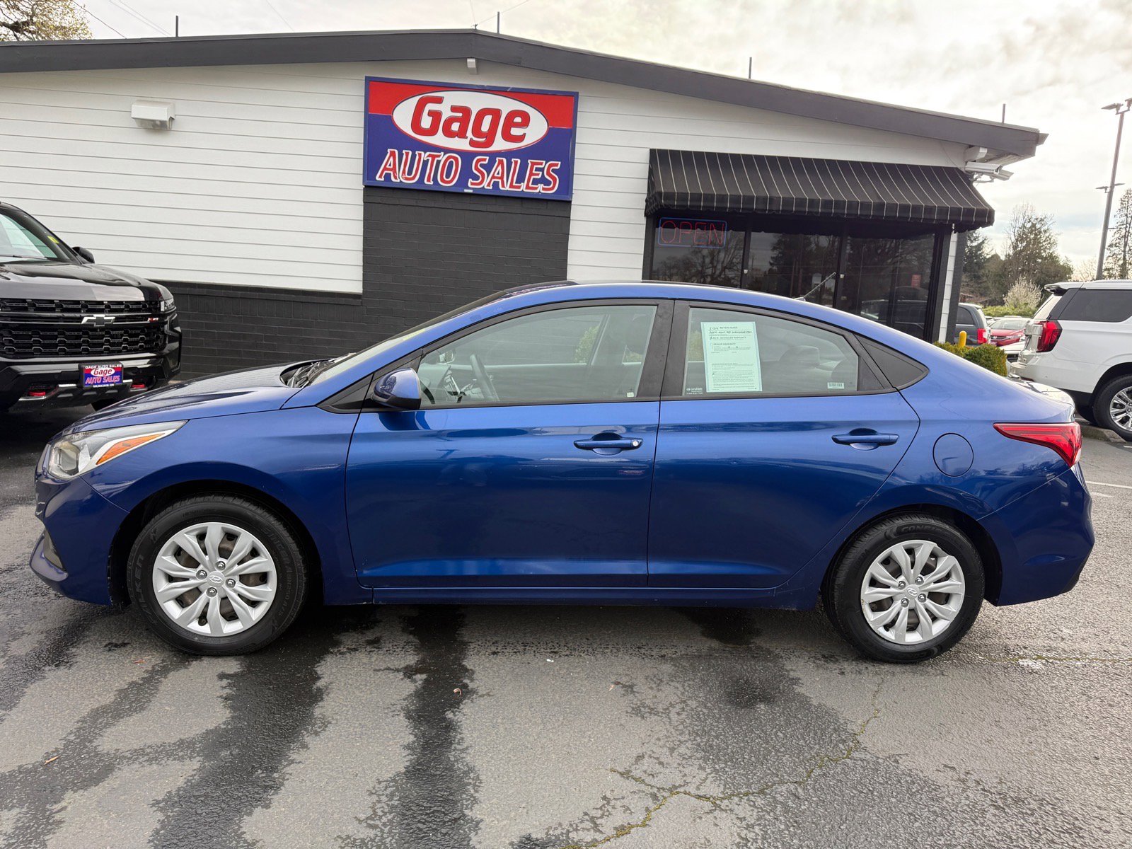 Used 2021 Hyundai Accent SE FWD image 4