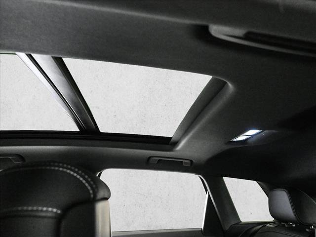 Certified 2023 Audi Q4 e-tron Premium Plus image 20