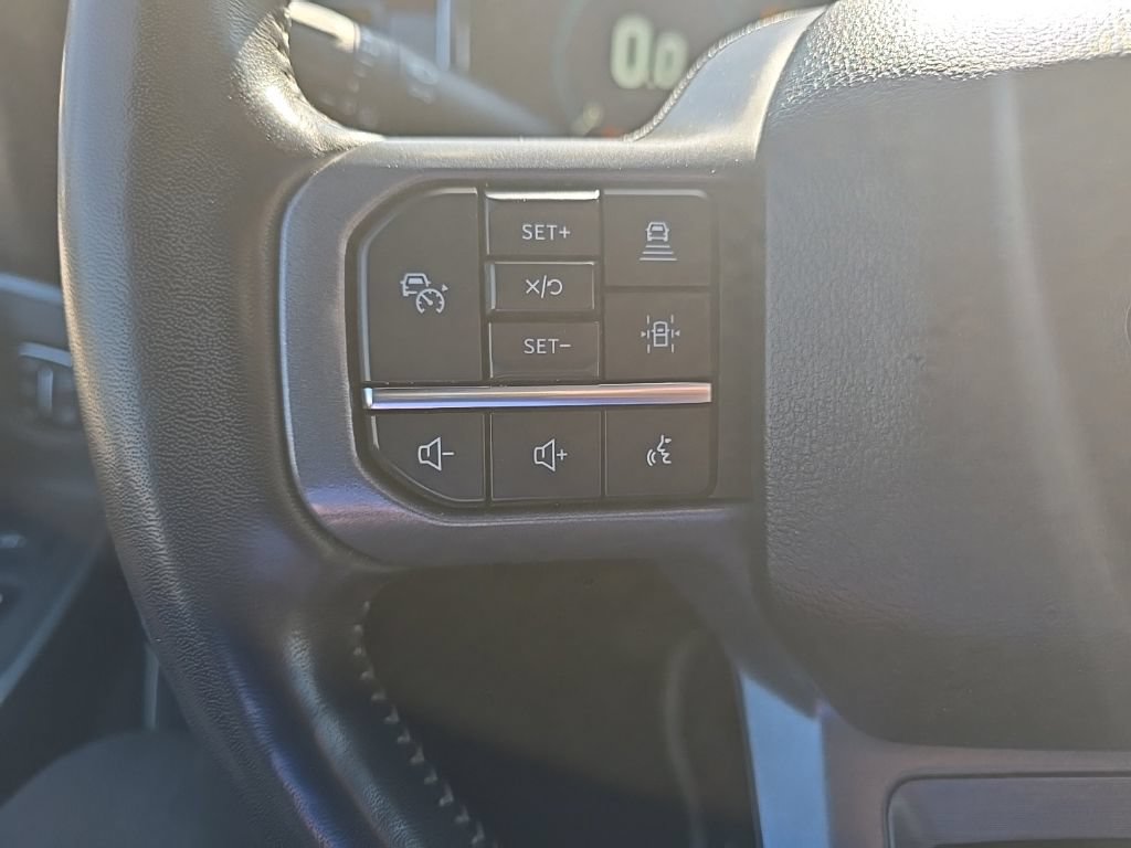 Used 2023 Ford F150 Lariat w/ Equipment Group 502A High AWD/4WD image 17