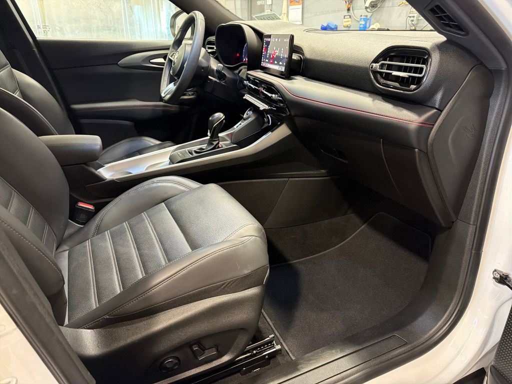 Used 2024 Dodge Hornet GT w/ GT Blacktop Package AWD/4WD image 19