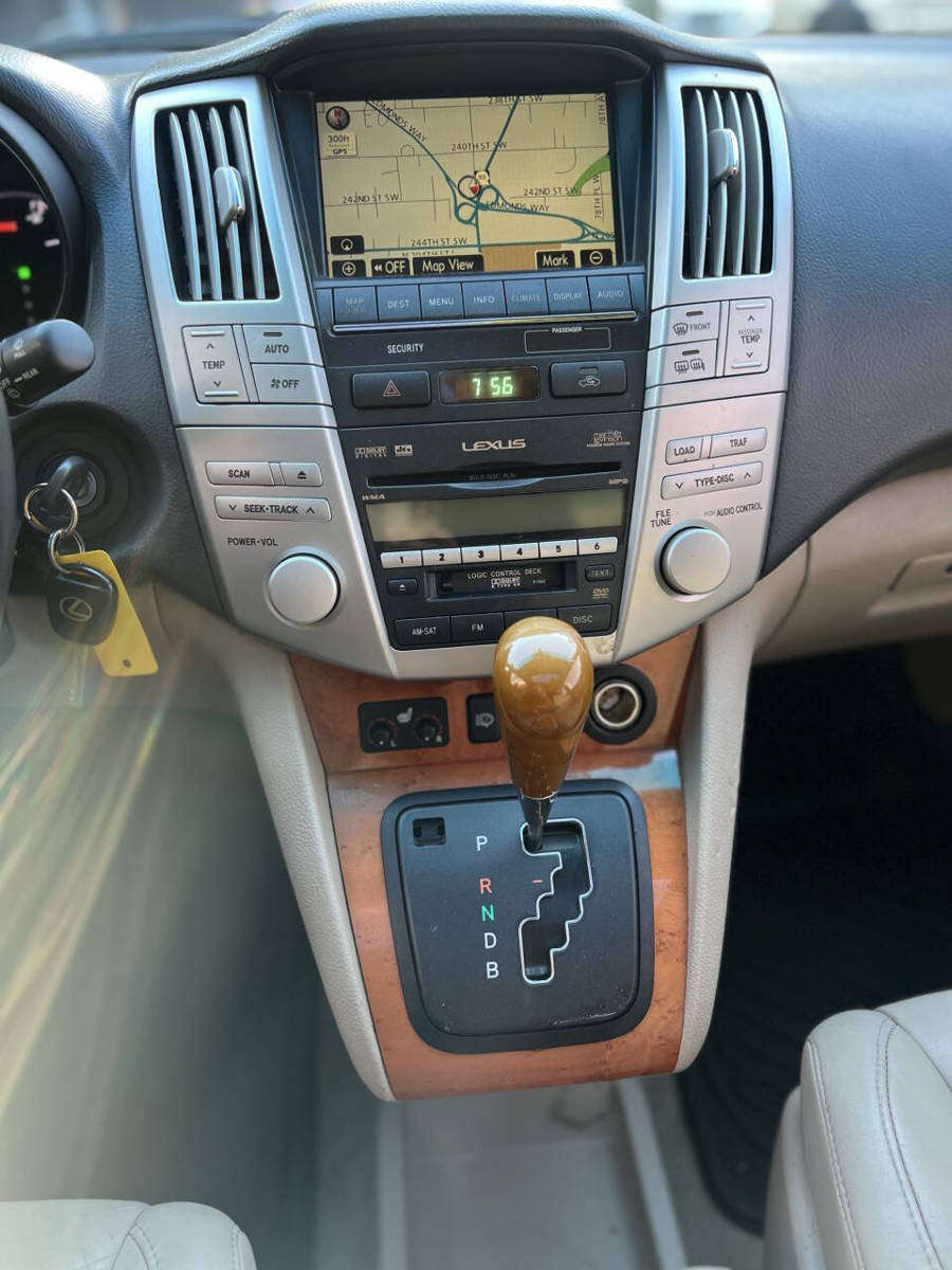 Used 2007 Lexus RX 400h AWD image 12