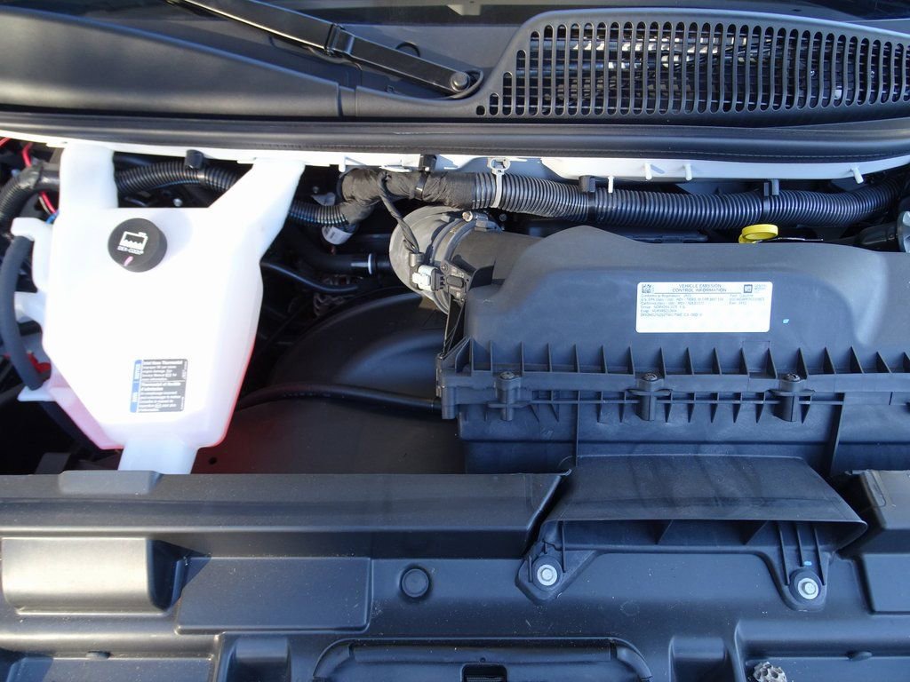 New 2025 Chevrolet Express 2500 Work Van w/ Driver Convenience Package image 25