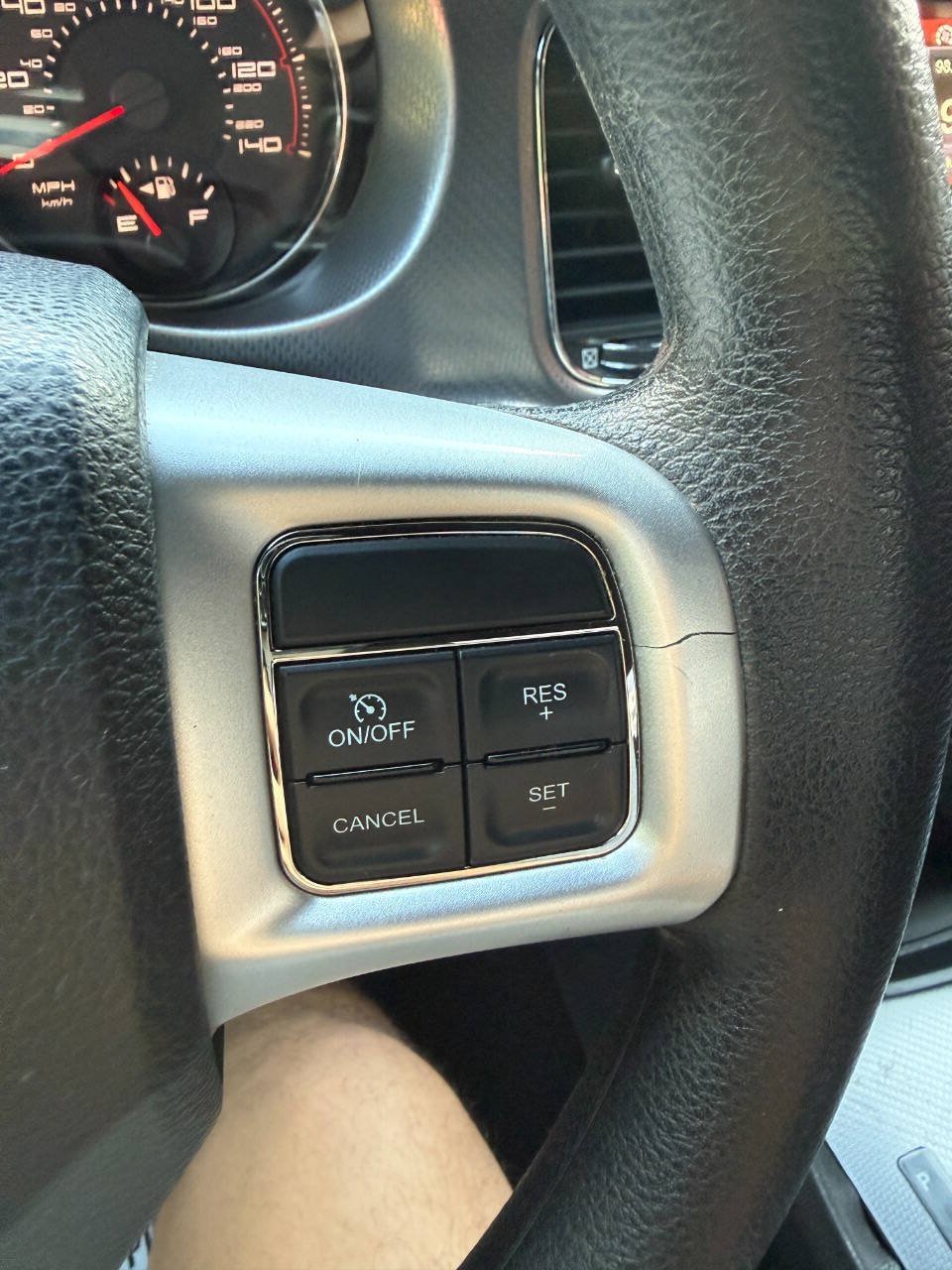 Used 2014 Dodge Charger SE RWD image 24